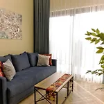 Apartment Hevenia 8 *