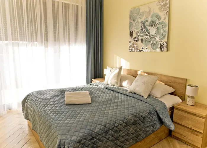 Hevenia 8 * Treptower Deep